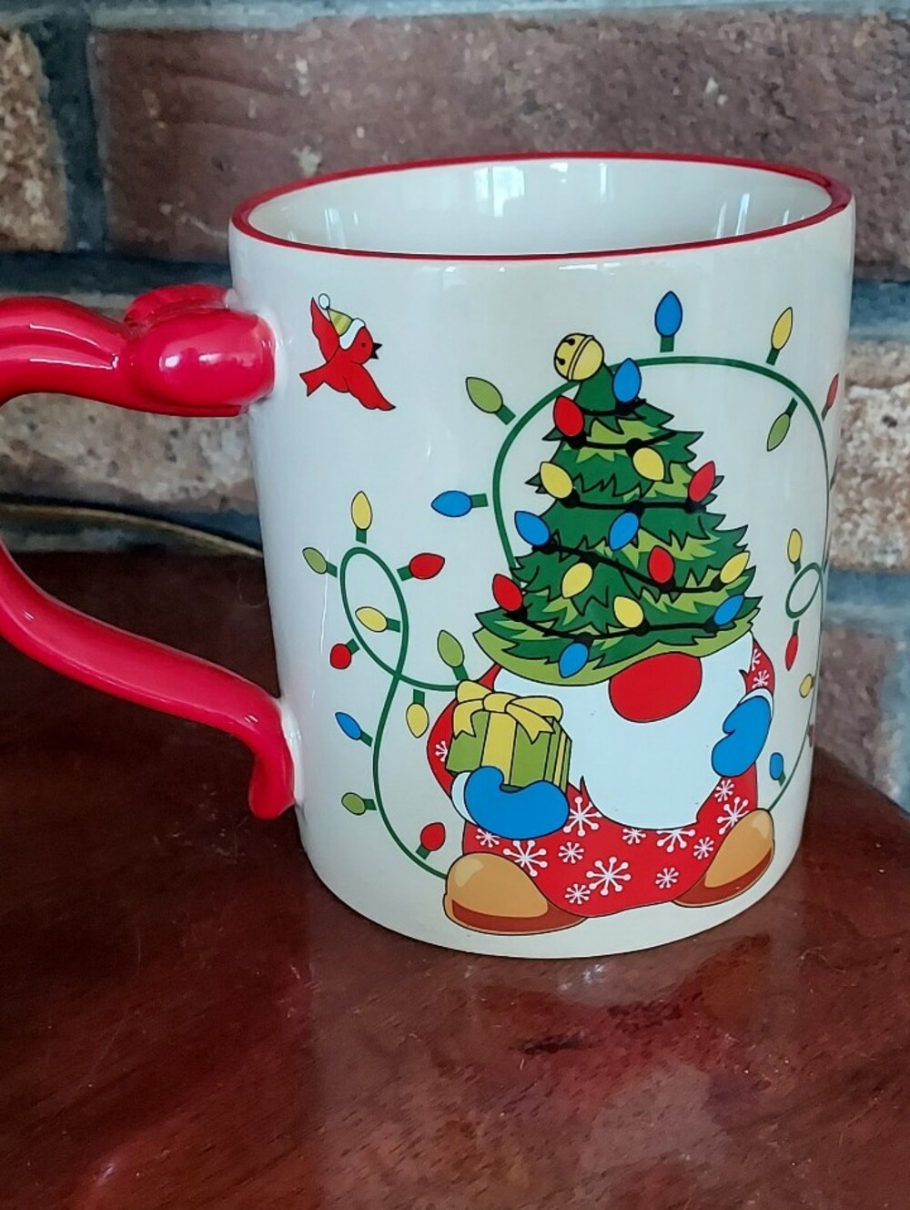 Temp-tations Gnome Christmas Mug Tree Lights Large 18 oz Red Bow Holiday